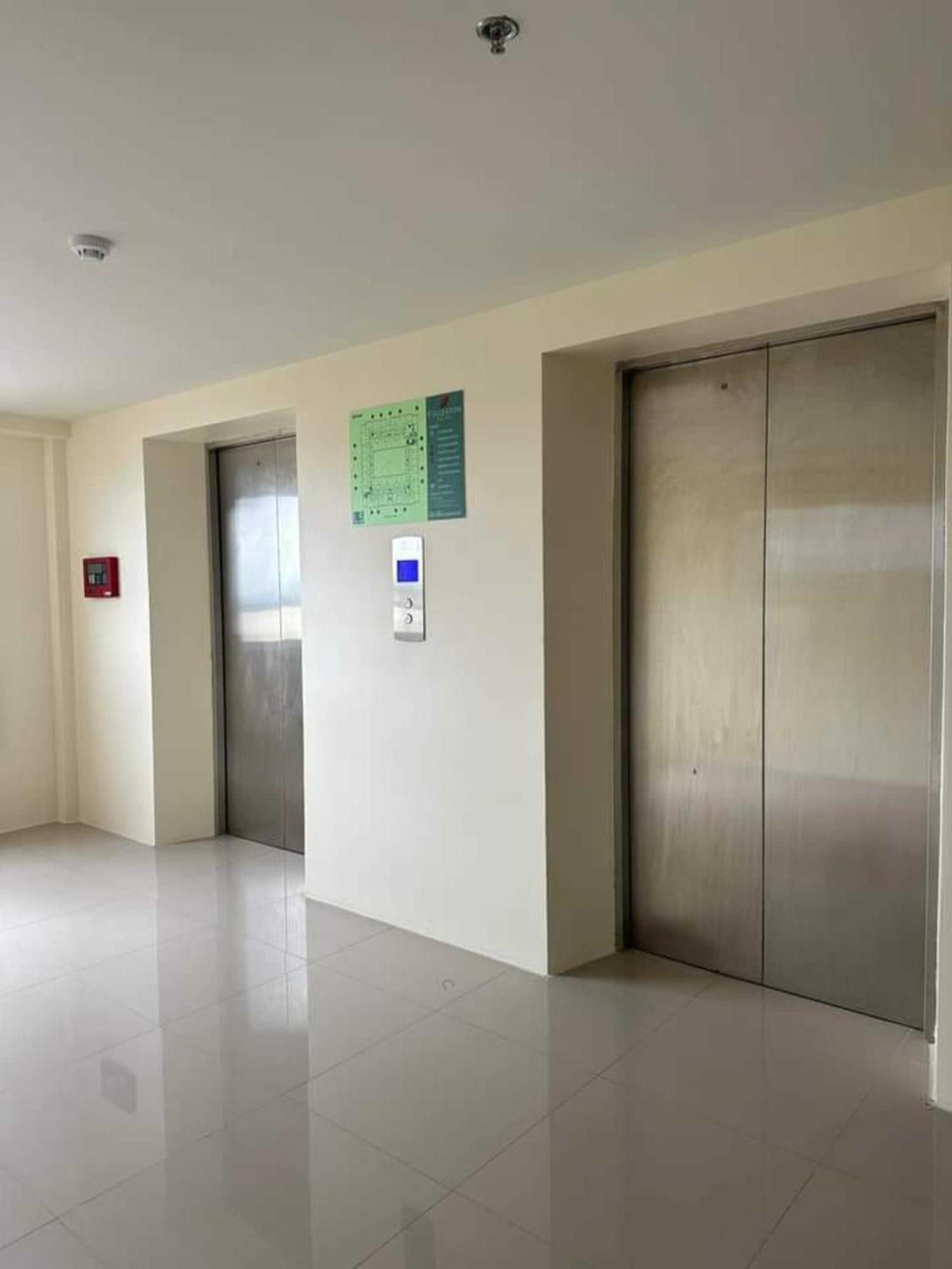 Fullerton Suites Puting Kahoy Zewnętrze zdjęcie