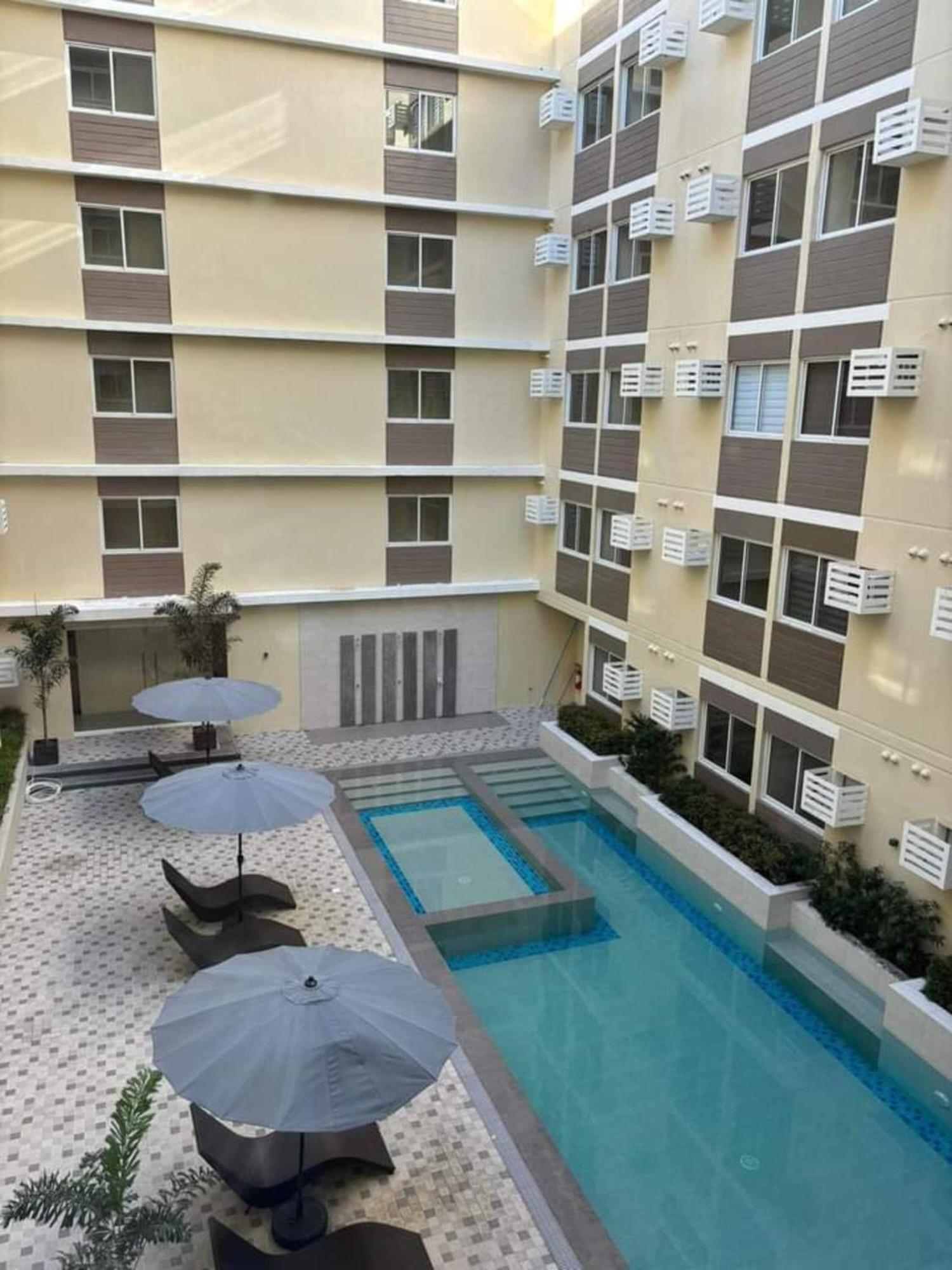 Fullerton Suites Puting Kahoy Zewnętrze zdjęcie